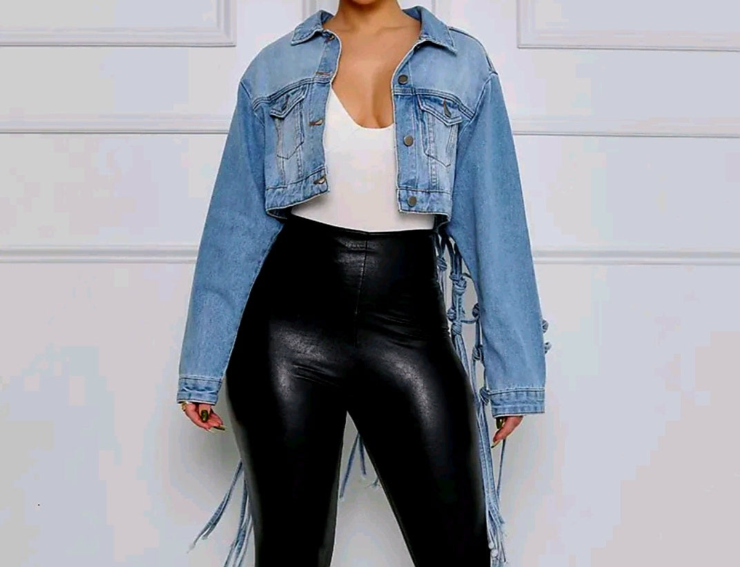 denim knot dress twist front bodycon denim dress
women bodycon denim dress with knot front design
twist front denim dress streetwear outfit women
stylish denim dress with knot detail casual look
fitted denim dress for everyday fashion outfit